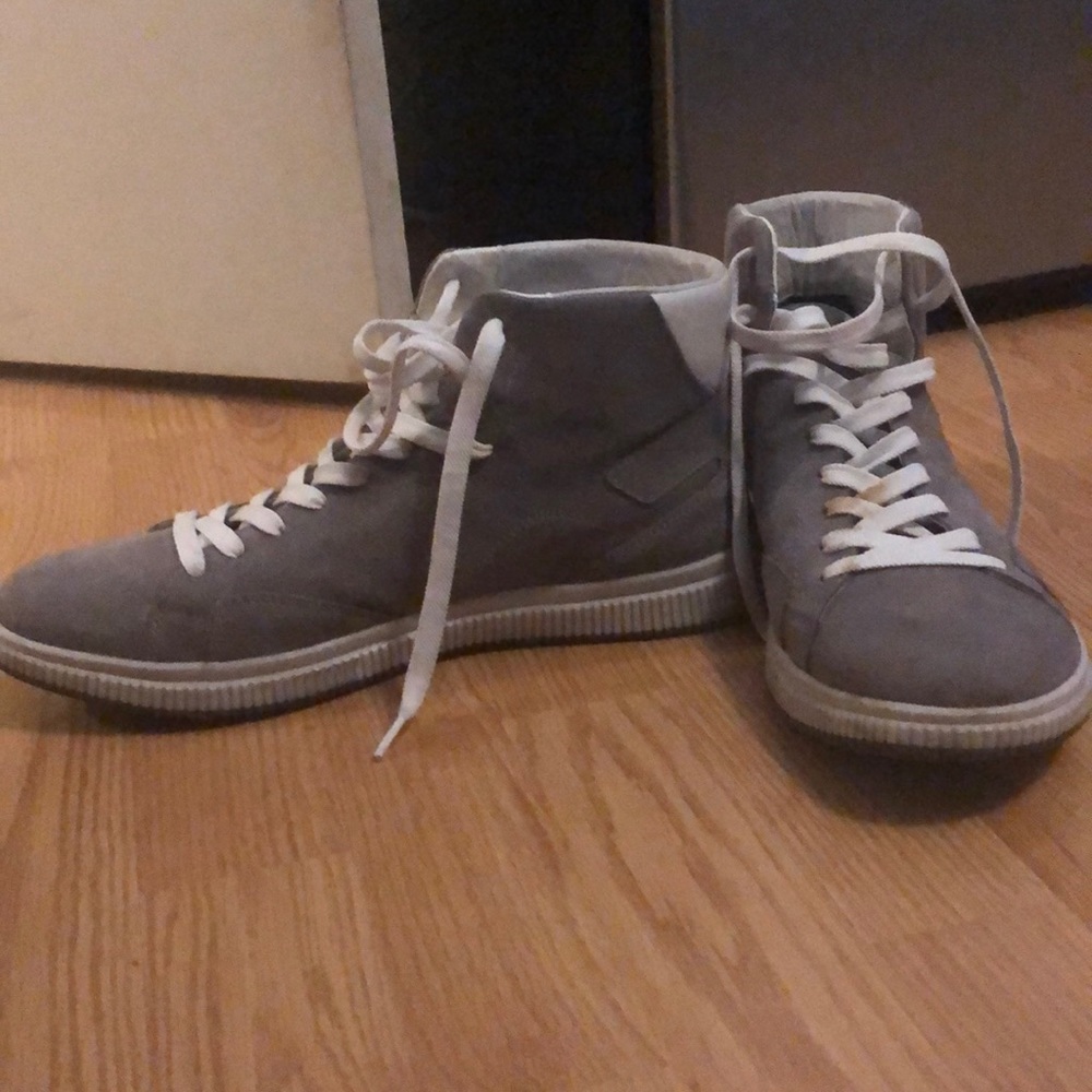 Diesel gray high top shoes